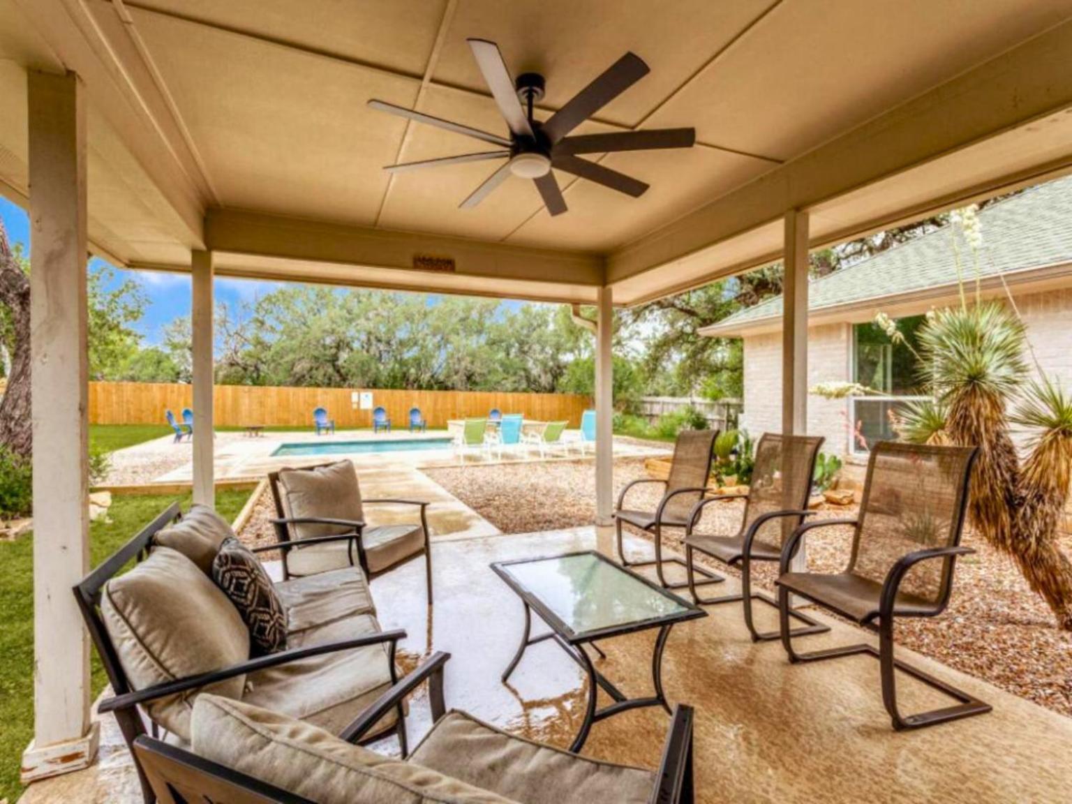 Spacious 5 Bdrm Home Mins To Wineries With Private Pool And Hot Tub! Johnson City Exterior foto